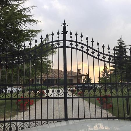 Agriturismo Ca Mignone Urbino Buitenkant foto