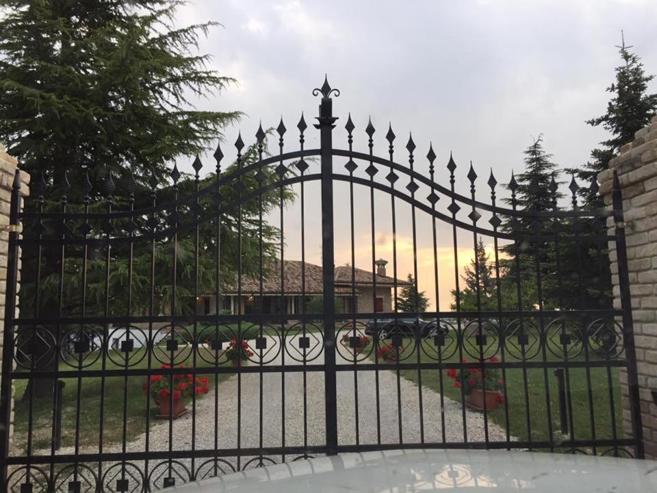 Agriturismo Ca Mignone Urbino Buitenkant foto